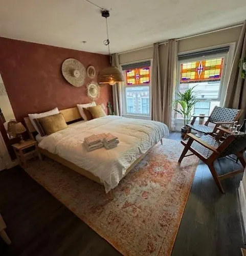 Gasthuis Toast By Night 3*